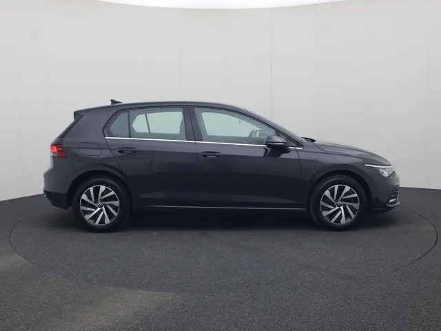 Volkswagen Golf 1.4eHybrid 150kW/204PK Style DSG · Navigatie · Massagefunctie · Apple/Android Car Pl...