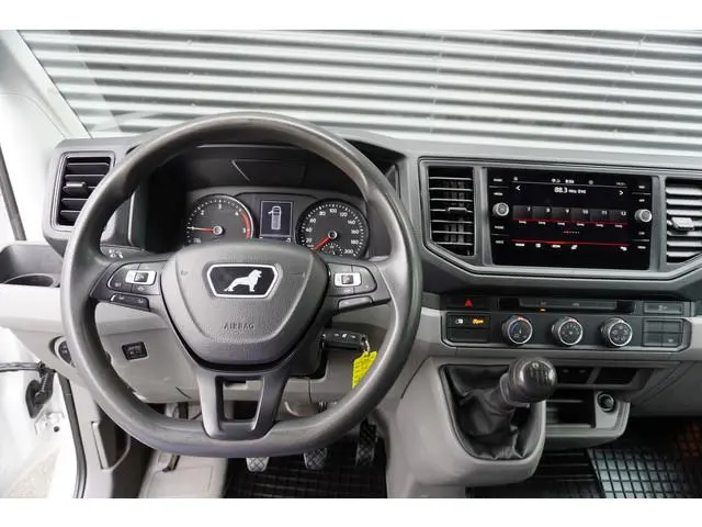 MAN TGE 180pk L4H3/L3H2 Trekhaak Apple Carplay Navigatie Camera Cruise control 3-Zits Kunstleder