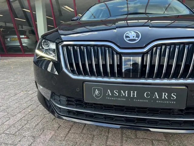 ŠKODA Superb Combi 1.5 TSI ACT Business Edition | NL Auto | Cruise | Navi | Stoelverw. |