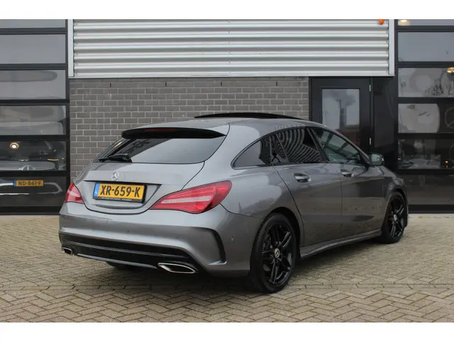 Mercedes-Benz CLA-klasse Shooting Brake 180 / AMG / Panoramadak / N.A.P.