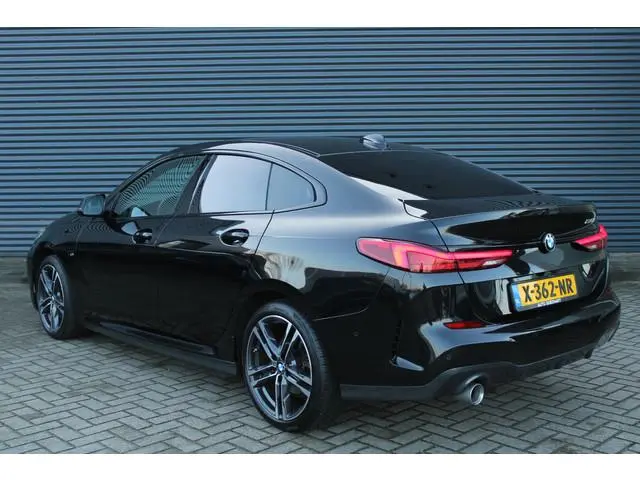 BMW 2-serie Gran Coupé 218i M-Sport Alcantara Camera Virtual-Cockpit