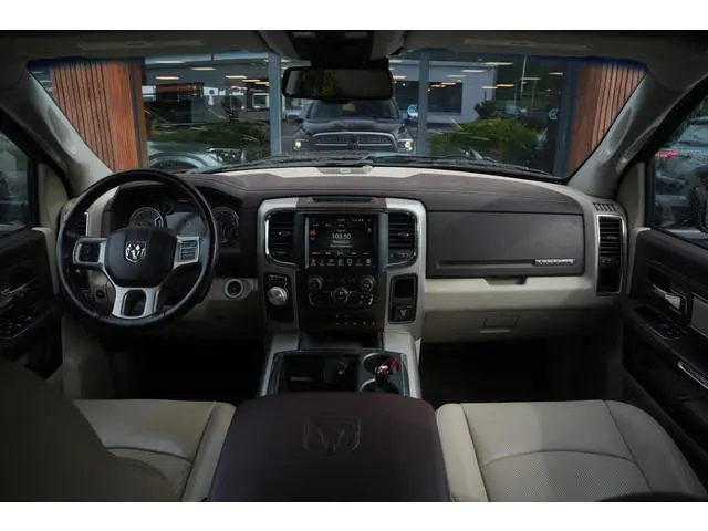 Dodge Ram 1500 5.7 V8 4x4 Quad Cab 6'4 84DKM Unieke auto