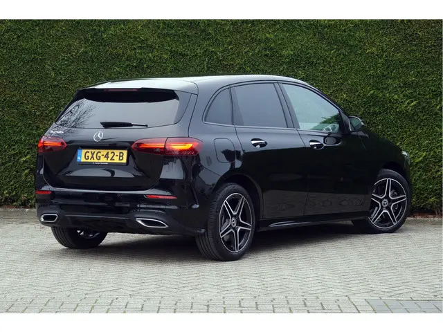 Mercedes-Benz B-klasse B 250 e AMG Line Facelift Night | Distronic Trekhaak Multibeam