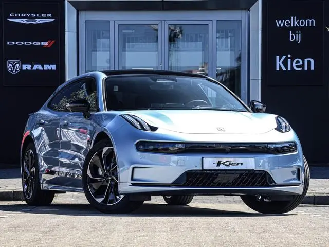 Zeekr 001 RWD Long Range 100 kWh Electric Blue | 620km | 200kw snelladen | Pano | Stoel-Stuurverwarm...