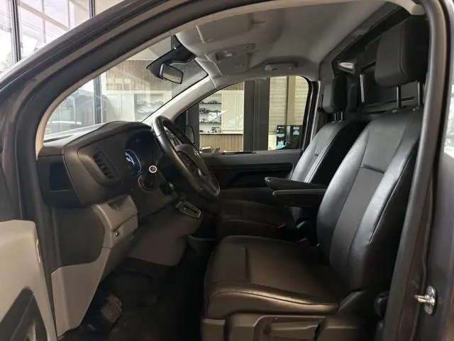 Toyota pro-ace