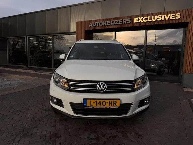 Volkswagen Tiguan 1.4 TSI LIFE Navi Clima Stoelverwarming