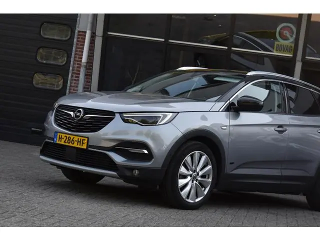 Opel Grandland X
