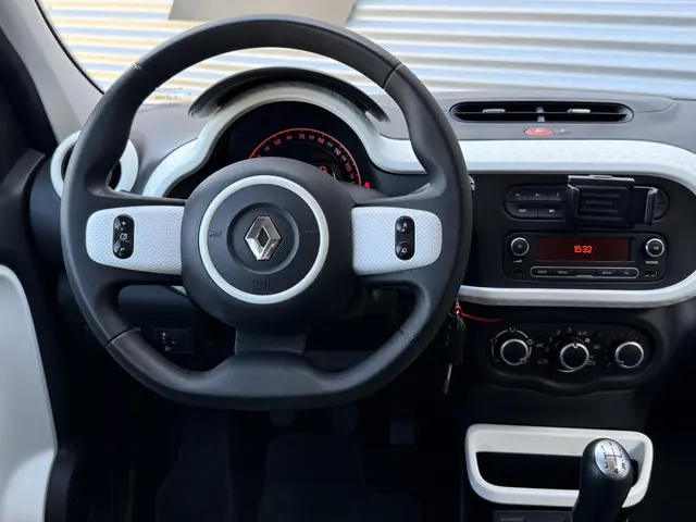 Renault Twingo 1.0 SCe Collection 2e Eigenaar|Airco|Elektr. Ramen|Weinig KM|Goed Onderhouden|N.A.P|N...