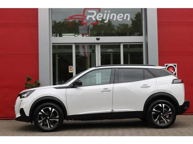 Peugeot 2008 1.2 100PK ALLURE PACK | NAVIGATIE 10" TOUCHSCREEN| ACHTERUITRIJ CAMERA | 3-D INSTRUMENT...