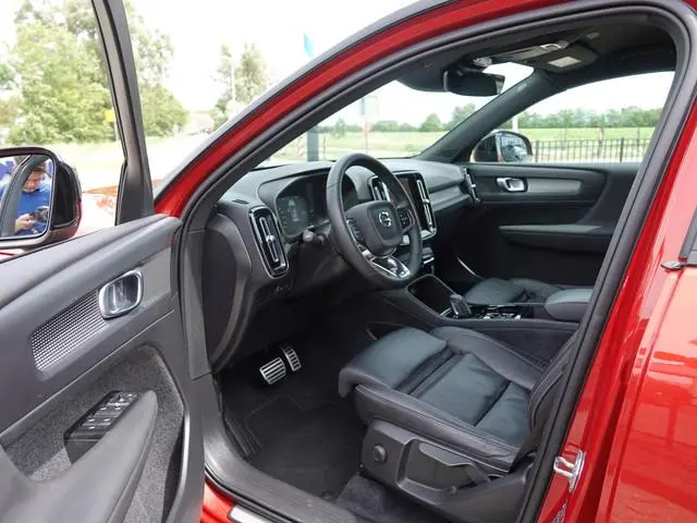 Volvo XC40