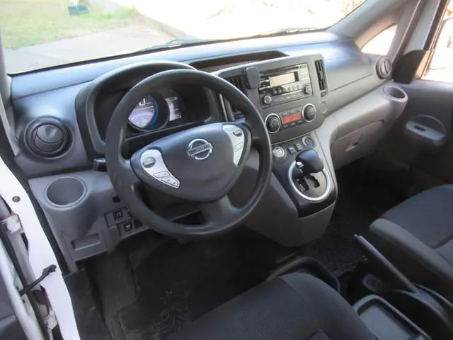Nissan NV200