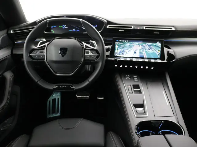 Peugeot 508 SW 1.6 HYbrid 225 PK GT + PANORAMA | MASSAGE | NAPPA LEDER | NIGHT VISION | MEMORY | CAM...