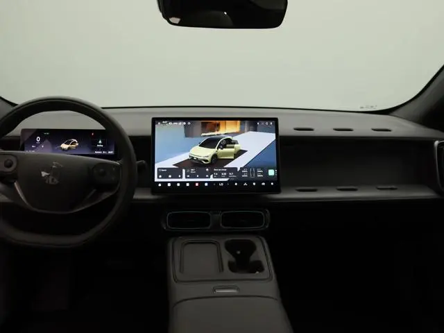 Leapmotor B05