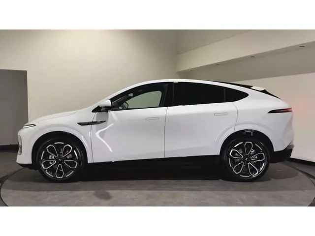 XPENG G6