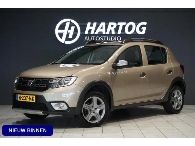 Dacia Sandero 0.9 TCe SL Stepway + CAMERA / NAVI / DAB / SENSOREN / CRUISE CONTROL