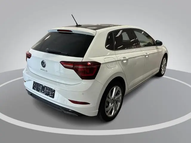 Volkswagen Polo 1.0 TSI 110pk DSG Style · Camera · Apple/Android Car Play · Navigatie · P-Sensoren ·...