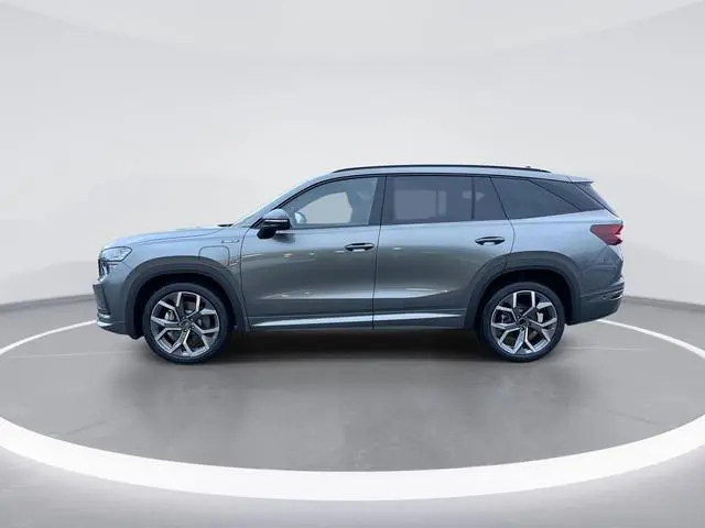 Škoda Kodiaq Sportline Business 1.5 TSI PHEV 150 kW / 204 PK SU | Trekhaak | Comfort Pakket | Panorm...