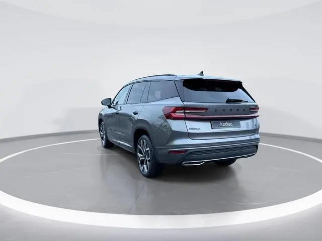 Škoda Kodiaq Sportline Business 1.5 TSI PHEV 150 kW / 204 PK SU | Trekhaak | Comfort Pakket | Panorm...