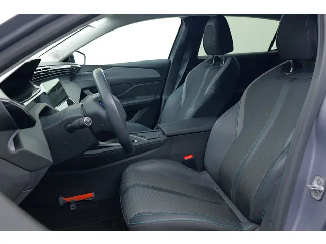 Peugeot 308 1.2 PureTech Allure Pack Business | Camera | keyless | 130 pk