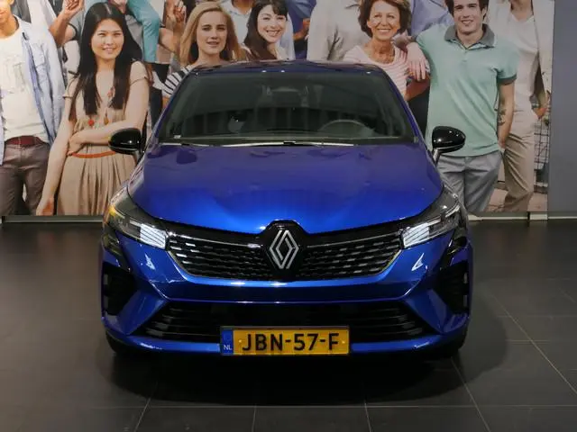 Renault Clio 1.6 E-Tech Full Hybrid 145 techno  - Occasion Lease vanaf €429 p/m - Camera - Apple car...