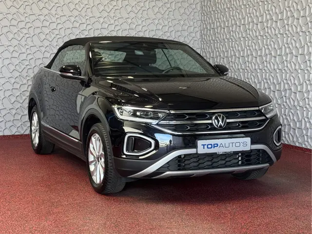 Volkswagen T-Roc Cabrio TSI VIR.COCKPIT CARPLAY NAVI IQ.LED STOEL/STUUR.VERW DAB ADAP.CRUISE 05/2024...