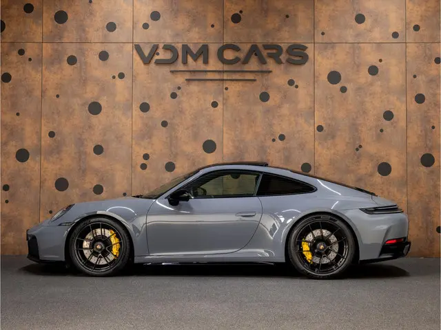 Porsche 911 3.6 T-Hybrid Carrera 4 GTS | Stoelventilatie | 18-weg | ACC | BOSE | Pano | 360° |