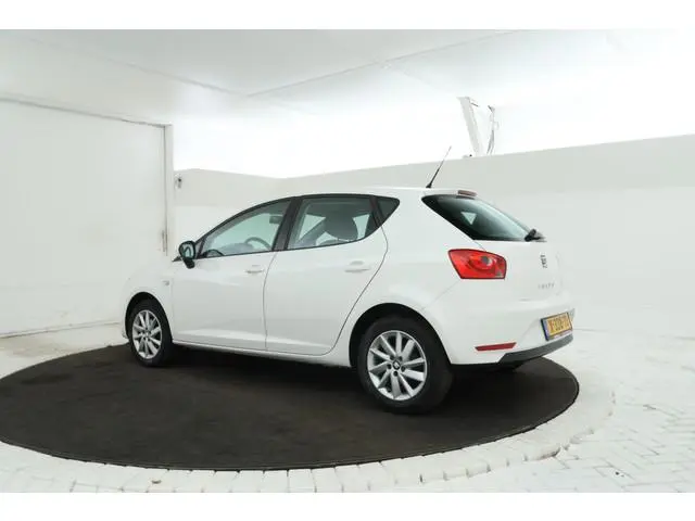 SEAT Ibiza 1.2 Style 5 Deurs, nieuwe ketting!!!, airco