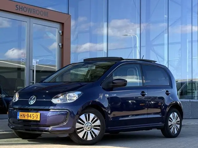 Volkswagen e-Up! | Pano | Stoelverwarming | Voorruitverwarming | Cruise | DAB | Navi |