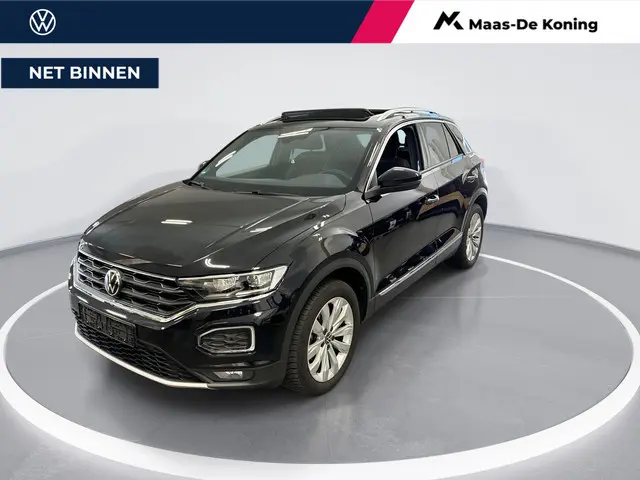 Volkswagen T-Roc 1.5 TSI 150pk DSG Sport · Panoramadak · Apple/Android Car Play · Stoelverwarming ·...