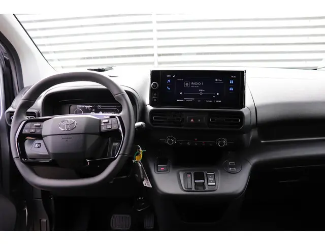 Toyota pro-ace