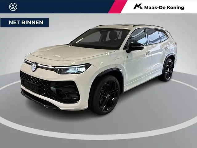 Volkswagen Tayron 1.5 eHybrid 272pk DSG R-Line Edition · Panoramadak · Inklap. Trekhaak · Harman Kar...