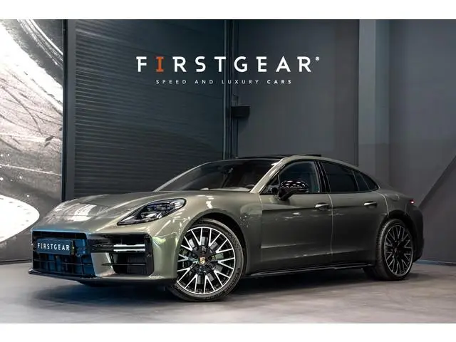 Porsche Panamera 2.9 4S E-Hybrid *Panorama / Sport-Chrono / Sport-Design / HUD / Soft-Close / Surrou...