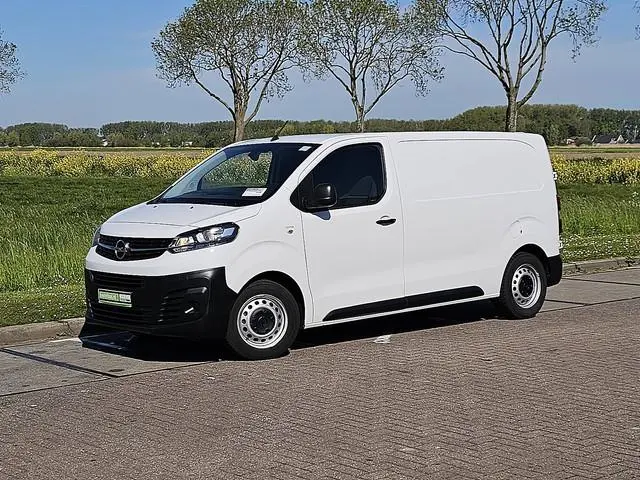 OPEL VIVARO 1.5 l2 airco camera
