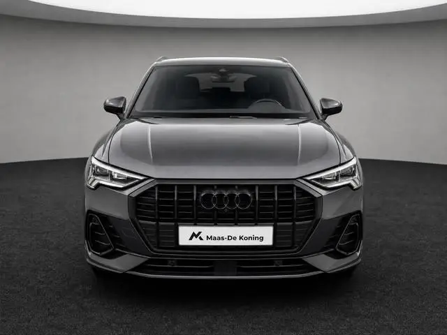 Audi Q3 45 TFSIe 245pk S edition · Trekhaak Wegklapbaar · 360 Camera · Lederen Bekleding · Adaptive...