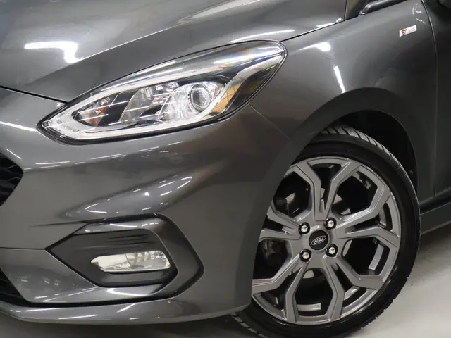Ford Fiesta 1.0 EcoBoost ST-Line [APPLE CARPLAY, ADNROID AUTO, CRUISE CONTROL, LANE ASSIST, PDC ACHT...