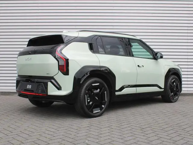 Kia EV3 GT-Line Business Edition 81.4 kWh | Nieuw | Direct leverbaar | Actieradius tot 563 km (WLTP)...