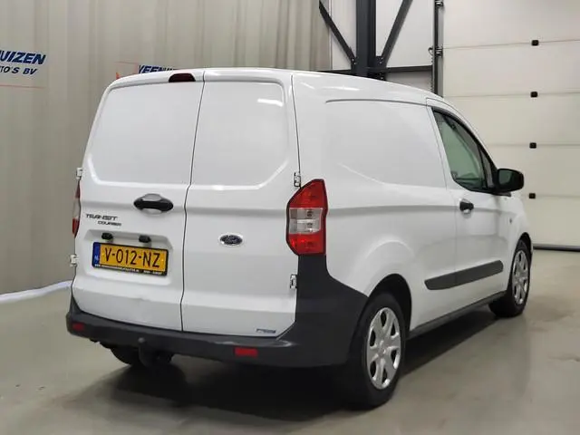 Ford Transit Courier