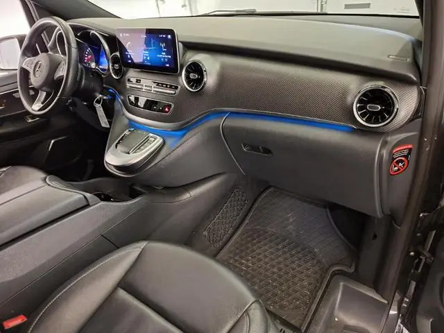 Mercedes-Benz V-klasse 300d 4-MATIC Lang DC Avantgarde Edition AMG Burmester