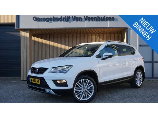 SEAT Ateca 1.4 EcoTSI 150pk Xcellence 360-View Trekhaak Keyless 17inch LM Clima Cruise Control *Zeer...