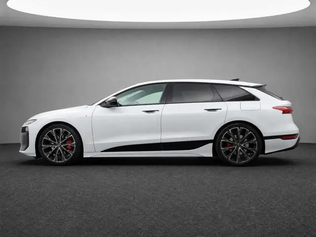 Audi A6 e-tron Avant S edition 83 kWh 286 PK · Tech Pro · 21" LM Velgen · Bang & Olufsen Sound · Pan...