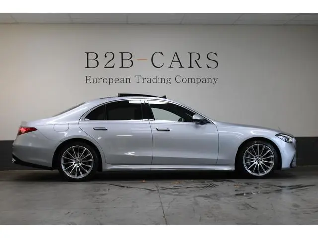 Mercedes-Benz S-klasse 350d 4MATIC AMG | Panorama | Burmester | Luchtvering | Leder