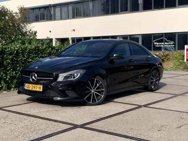 Mercedes-Benz CLA-klasse 180 Ambition | LEDER | AUTOMAAT | NAVI  | LM VELGEN |  (19087)