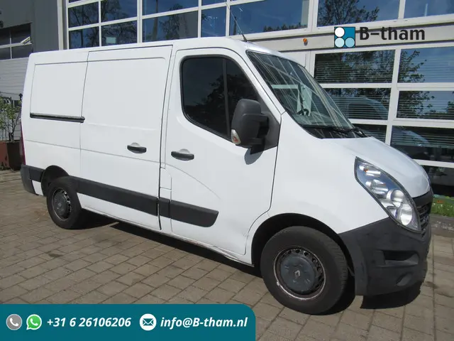 Renault Master T35 2.3 dCi 135 L1H1 ( 100KW )