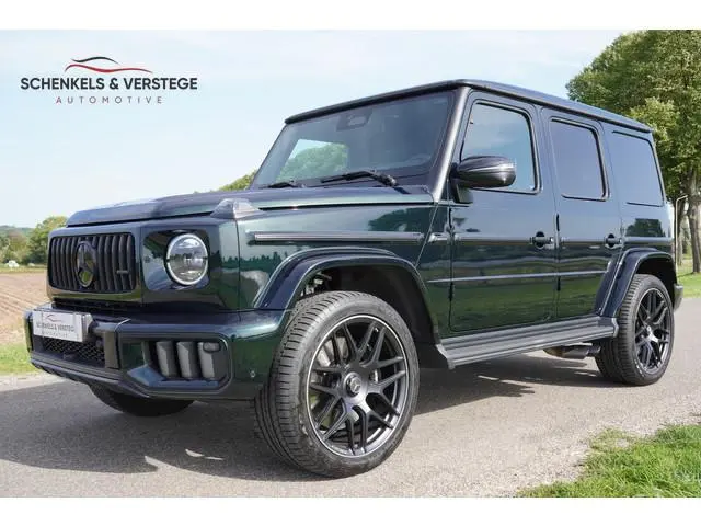 Mercedes-Benz G-klasse AMG 63 / Facelift / Smaragd groen / Pano / Burmeister 3D / Night / Trekhaak /
