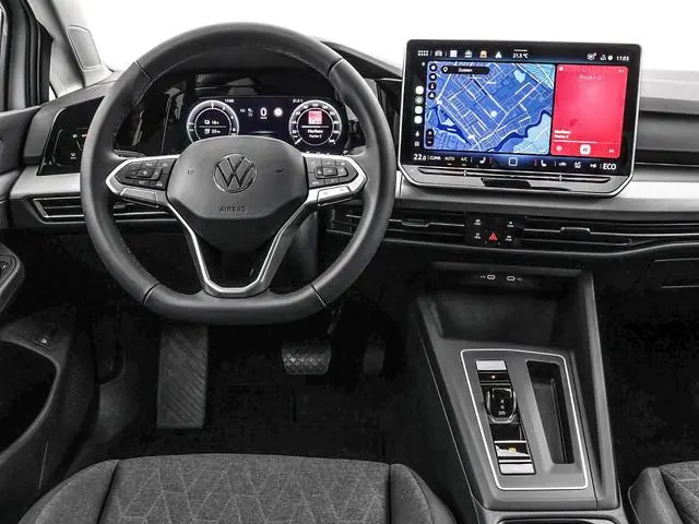 Volkswagen Golf Life Edition 1.5 eHybrid 204 PK 6 versn. DSG · Achteruitrijcamera · Draadloze telefo...
