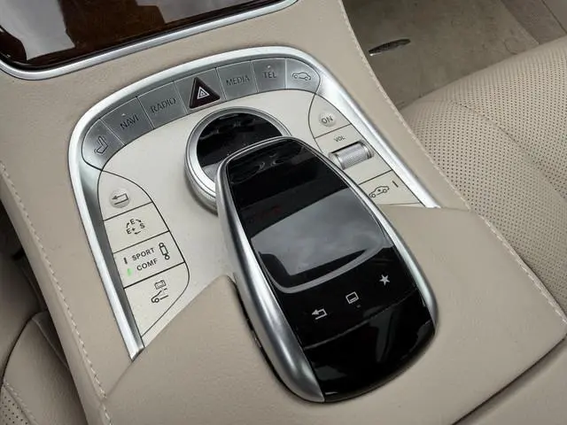 Mercedes-Benz S-Klasse