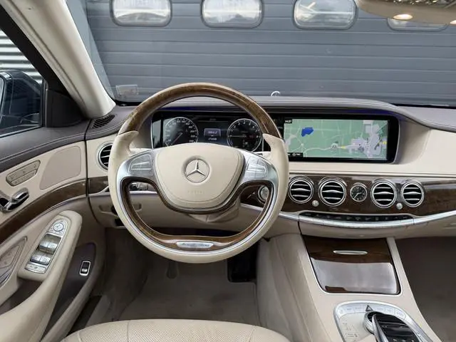 Mercedes-Benz S-Klasse