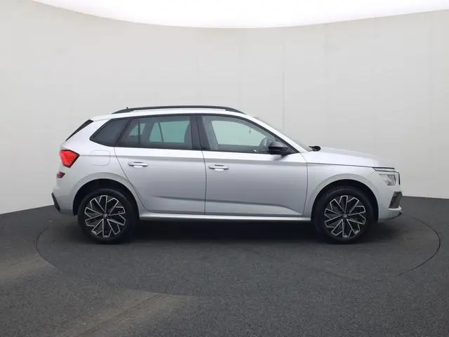 Skoda Kamiq 1.0TSI/115PK Selection DSG · Apple/Android Car Play · Camera + Parkeersensoren · Stoelve...