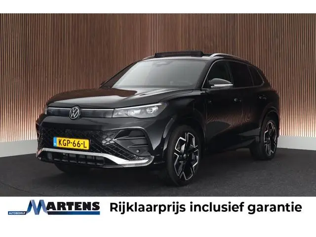 Volkswagen Tiguan 1.5 272pk eHybrid R-Line Business Trekhaak Camera Stoelverwarming Massage Keyless...