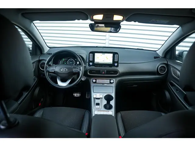 Hyundai Kona EV Comfort 64 kWh
